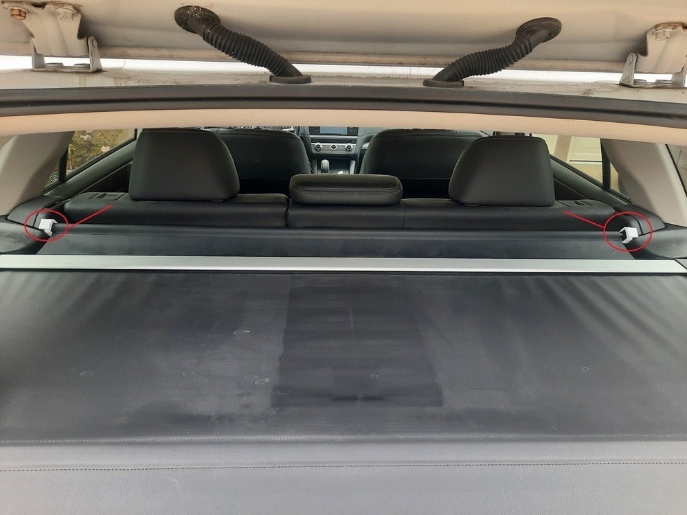 Subaru Outback Bagaj Örtüsü Tutucu görsel 3