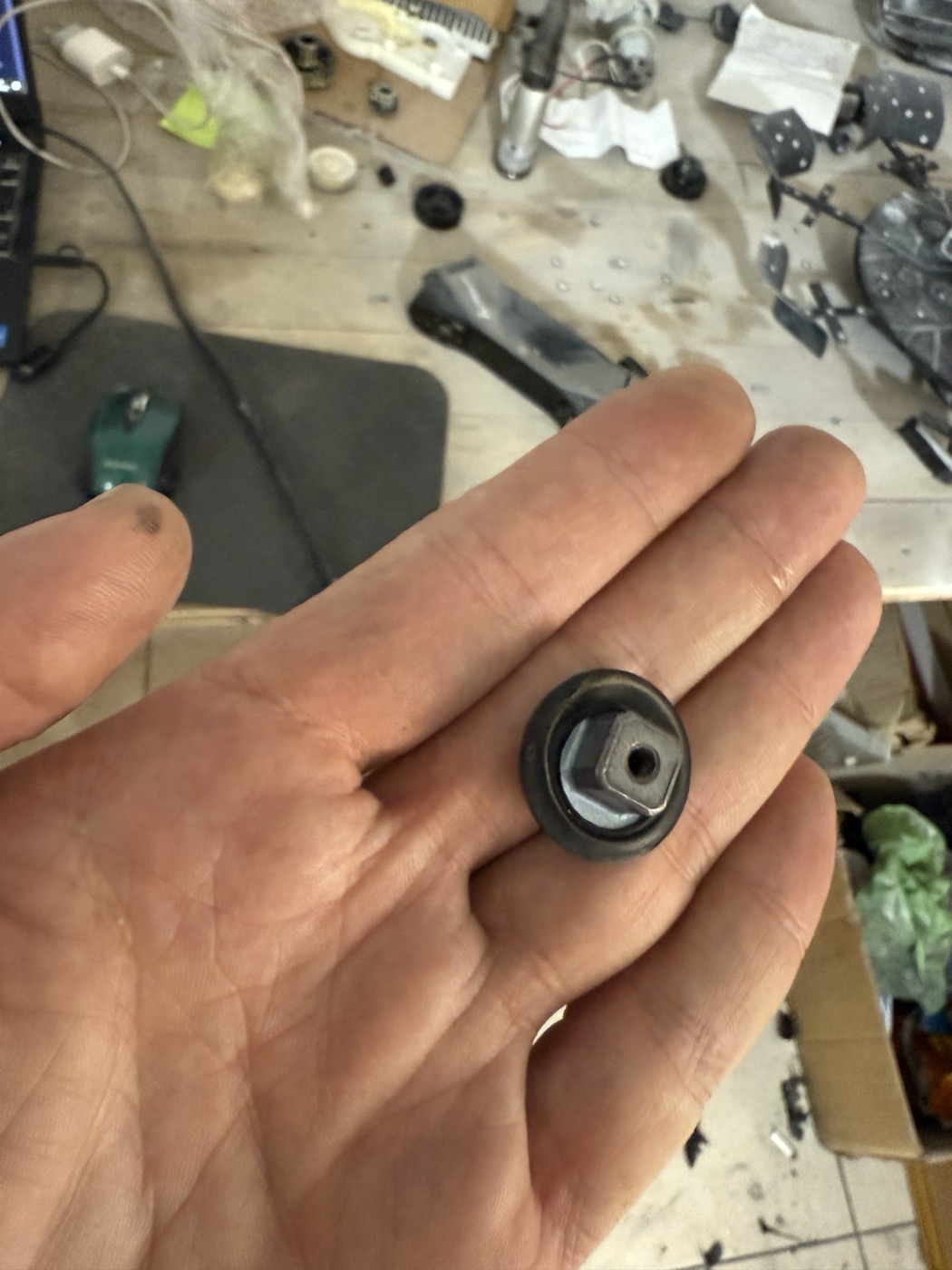 Citroen Berlingo Cam Tutucu Pimi görsel 5