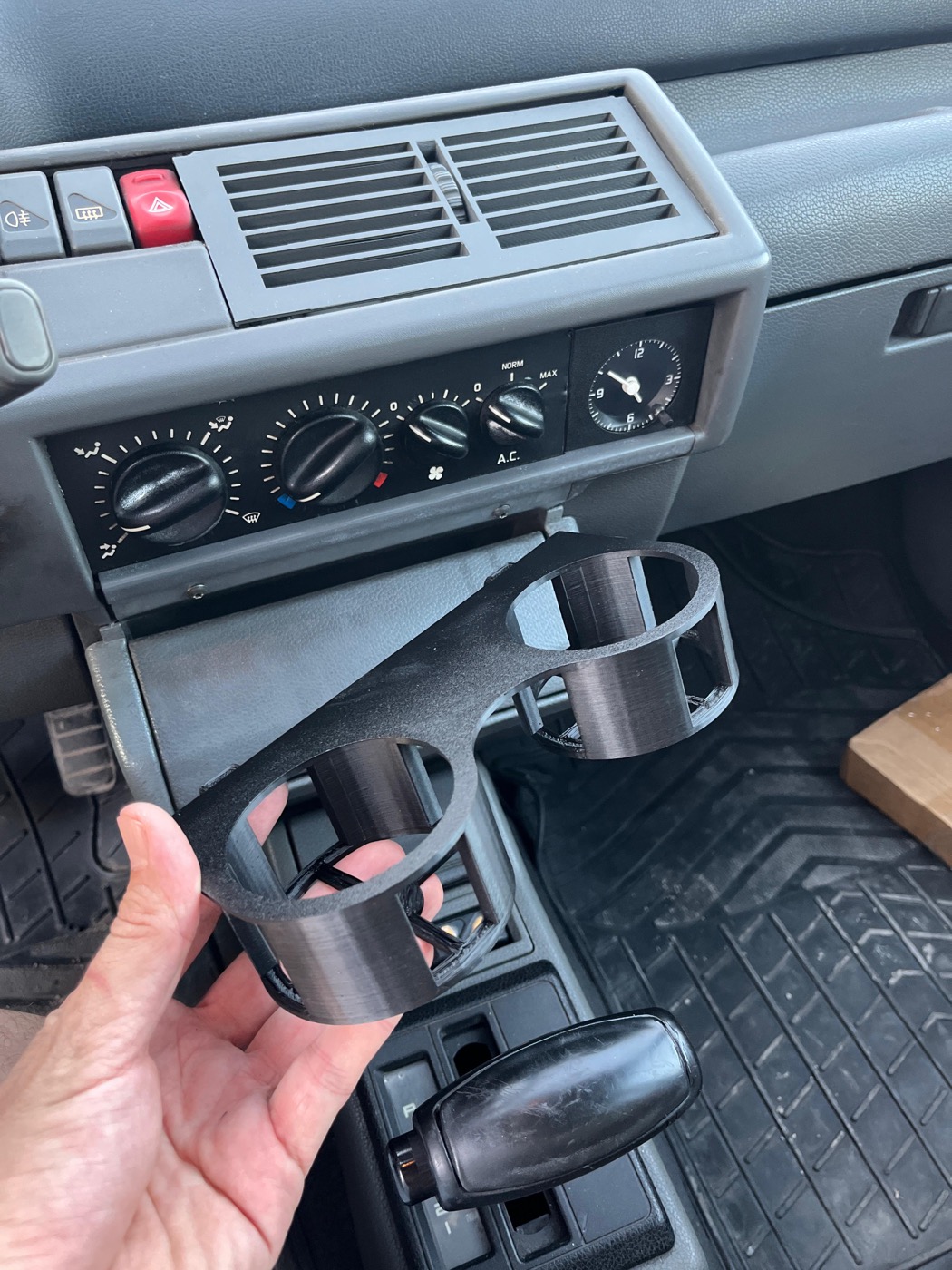 Renault Clio 1 Bardaklık (1991-1998) görsel 4