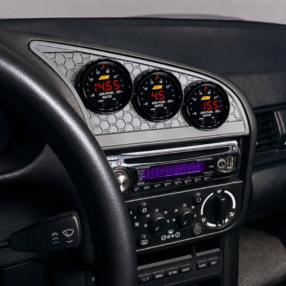 BMW E36 Orta Konsol 52mm Gösterge Yuvası (Petek Izgara)