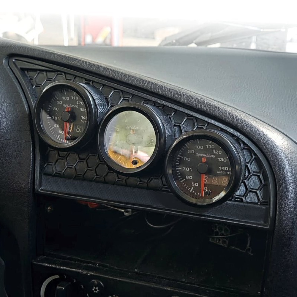 BMW E36 Orta Konsol 52mm Gösterge Yuvası (Petek Izgara) görsel 2