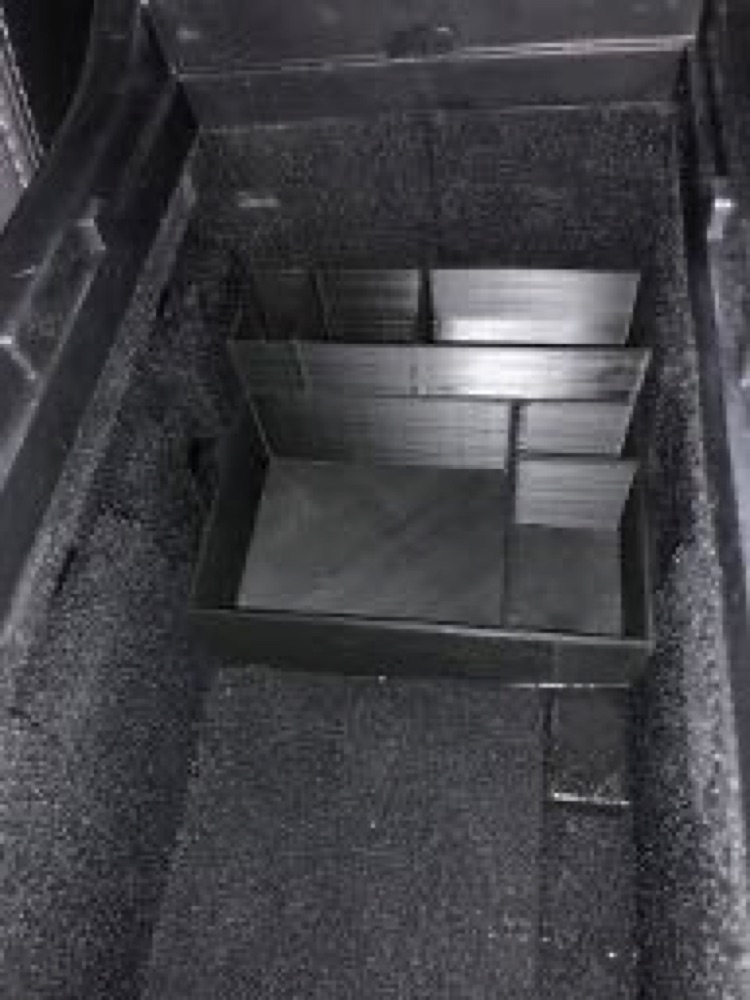 Subaru Outback Orta Konsol Düzenleyici Tepsi (5. Nesil)