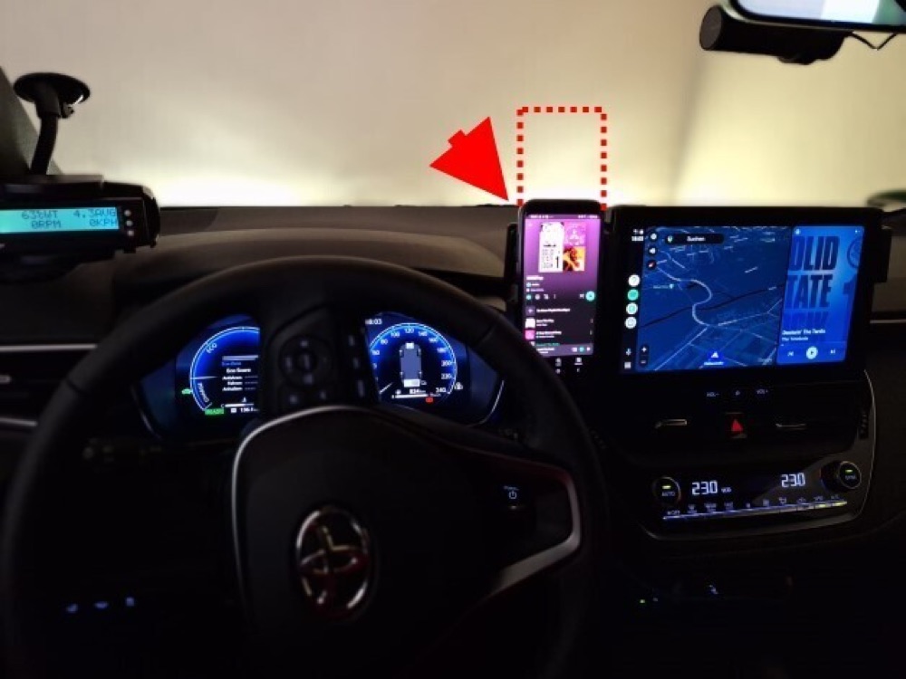 Toyota Corolla Telefon Tutucu Bağlantı Adaptörü görsel 2