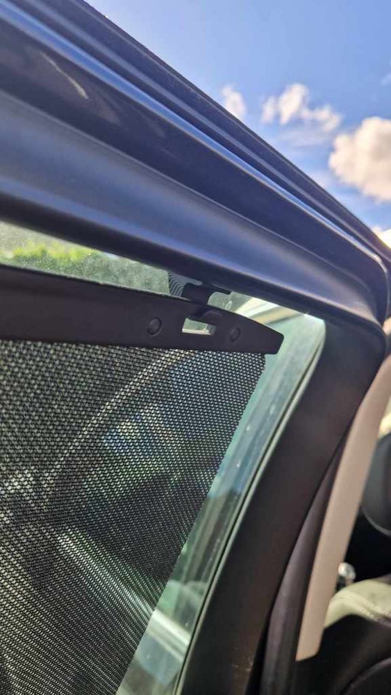 Renault Laguna 3 Break Güneşlik Kancası