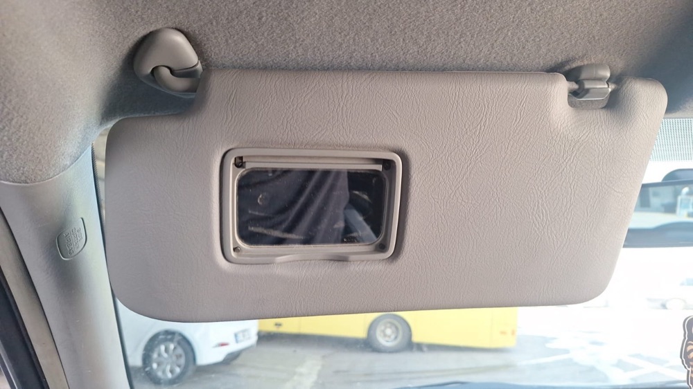 Honda CR-V Güneşlik Ayna Kapağı görsel 4