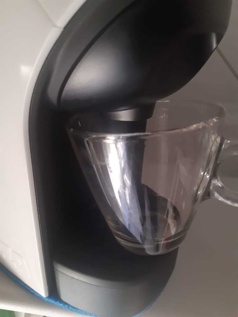 Lavazza A Modo Mio Tiny Kahve Makinesi Fincan Altı Tablası görsel 3