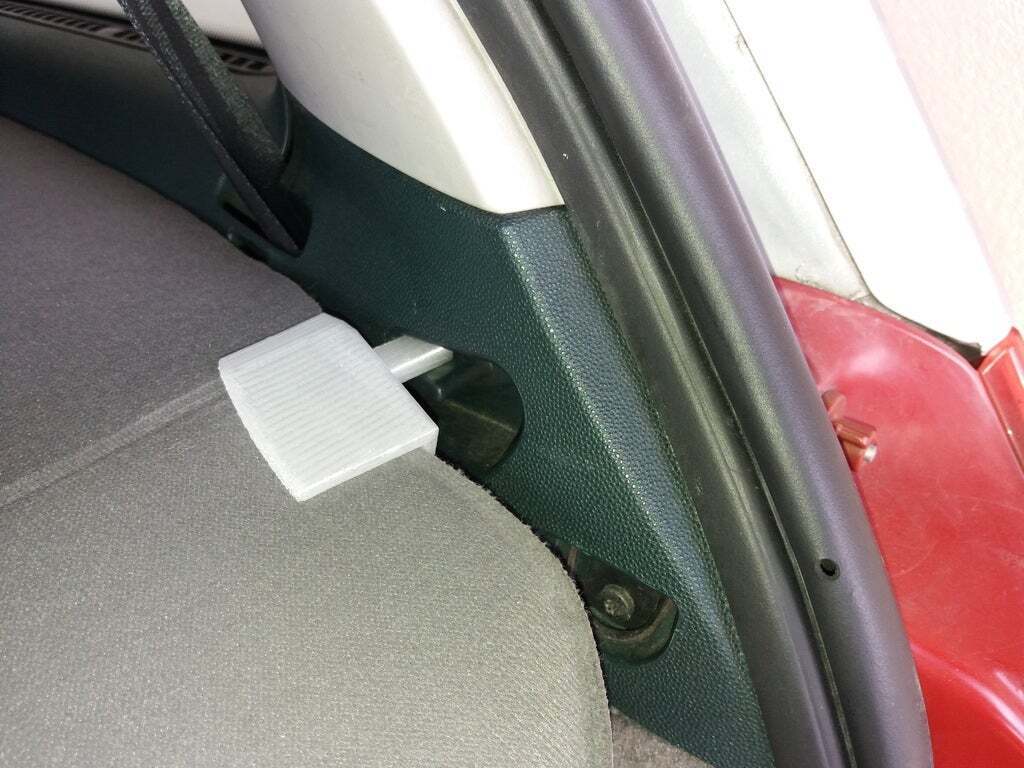 Peugeot 307 SW Estate Arka Tampon Üstü Tampon Parçası görsel 4