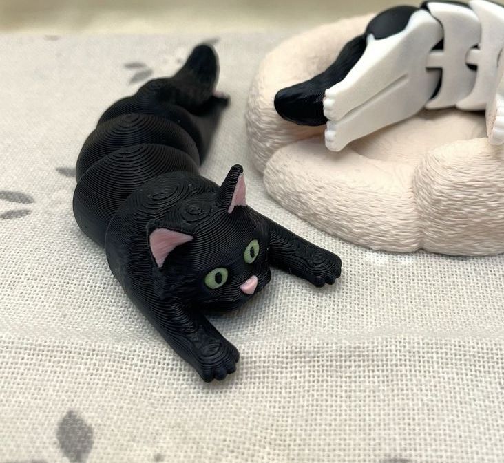 Eklemli Uzun Tüylü Kedi (6-25 cm Boyut Seçenekli) görsel 4