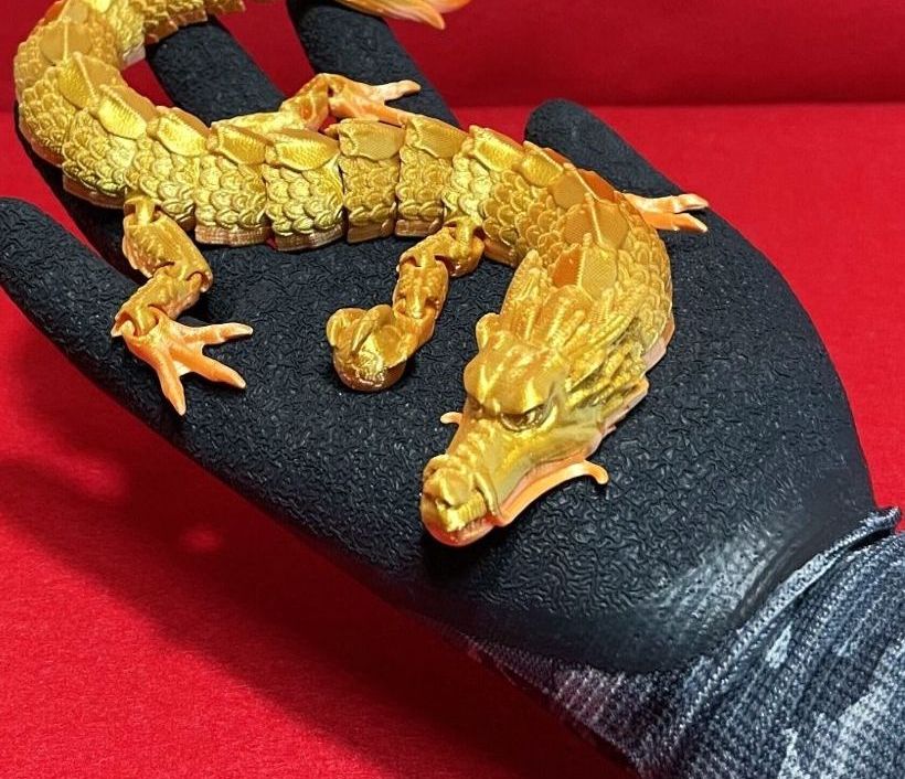 Orta Boy Eklemli Japon Ejderhası (6-25 cm Boyut Seçenekli) görsel 2
