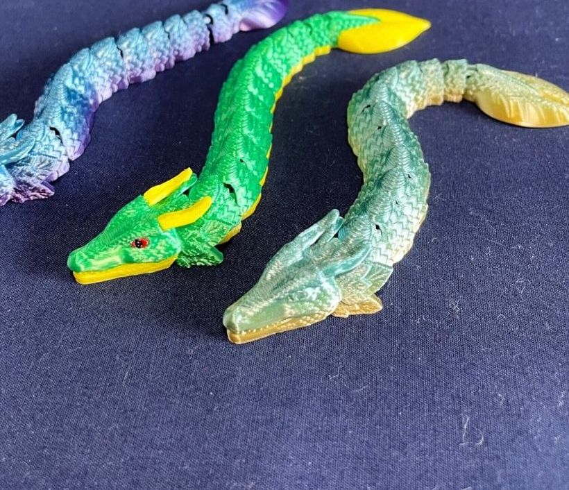 Mini Eklemli Yaprak Ejderhası (6-25 cm Boyut Seçenekli) görsel 3