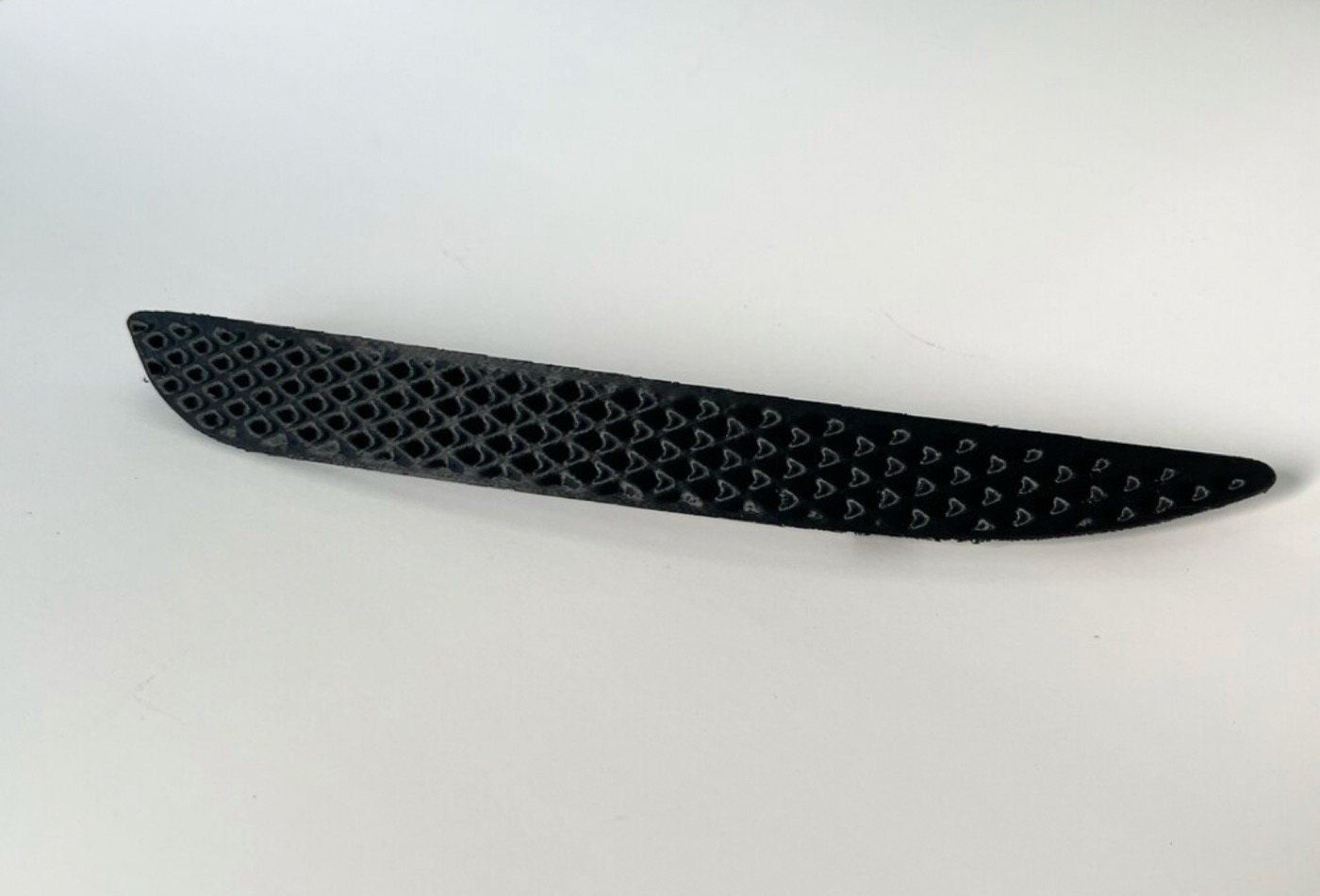 Ford Kuga Tampon Izgara Plastiği (2009-2013) görsel 2