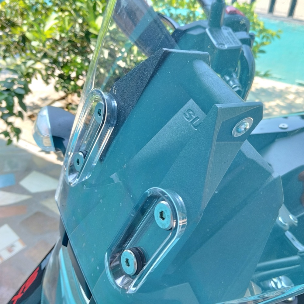 Suzuki V-Strom 250SX GPS / Aksiyon Kamera Tutucusu görsel 4