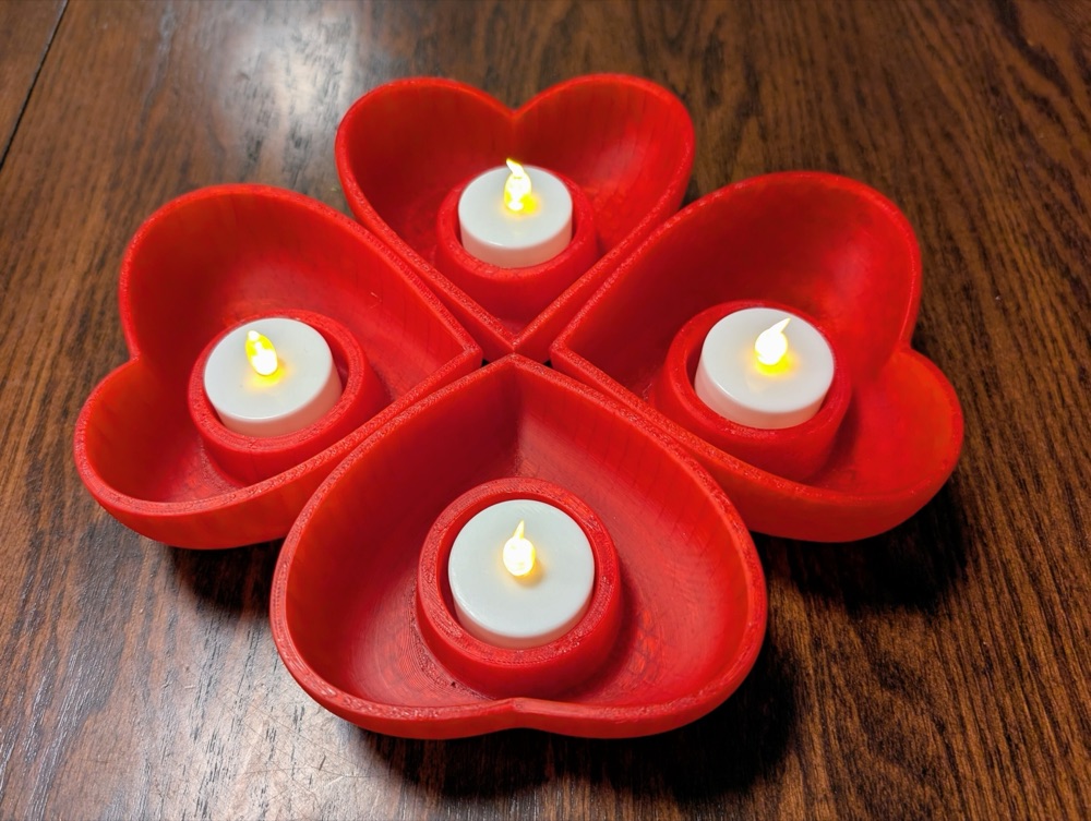 Kalp Şeklinde Led Mumluk — Alevsiz Işıklı Romantik Dekor (11,3 cm) görsel 3