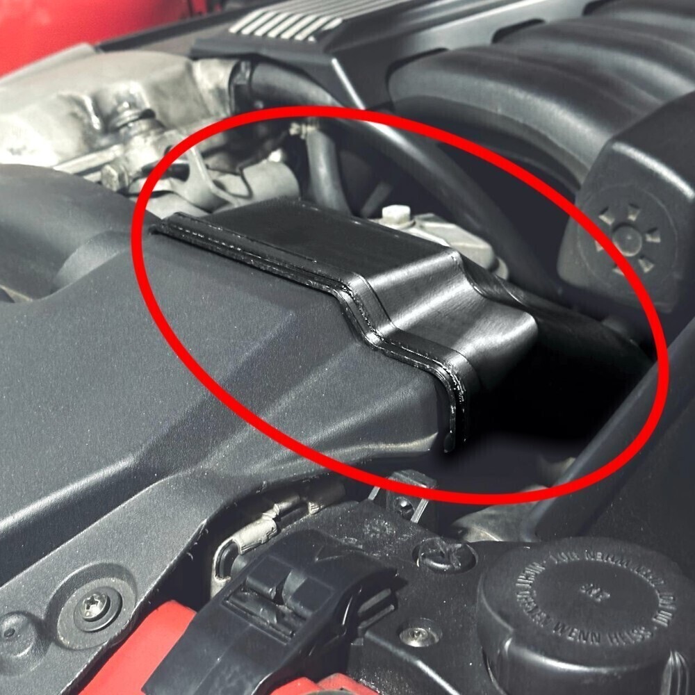 BMW E36 Alternatör Soğutma Hava Kanalı görsel 3