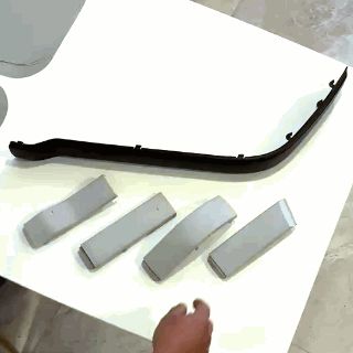 BMW E36 M Technik Ön Tampon Sol Moldür görsel 3