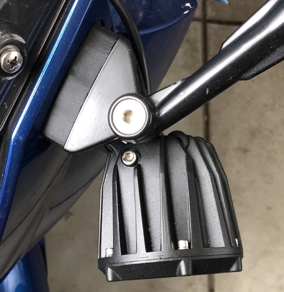 BMW F800 Far Montaj Braketi görsel 2