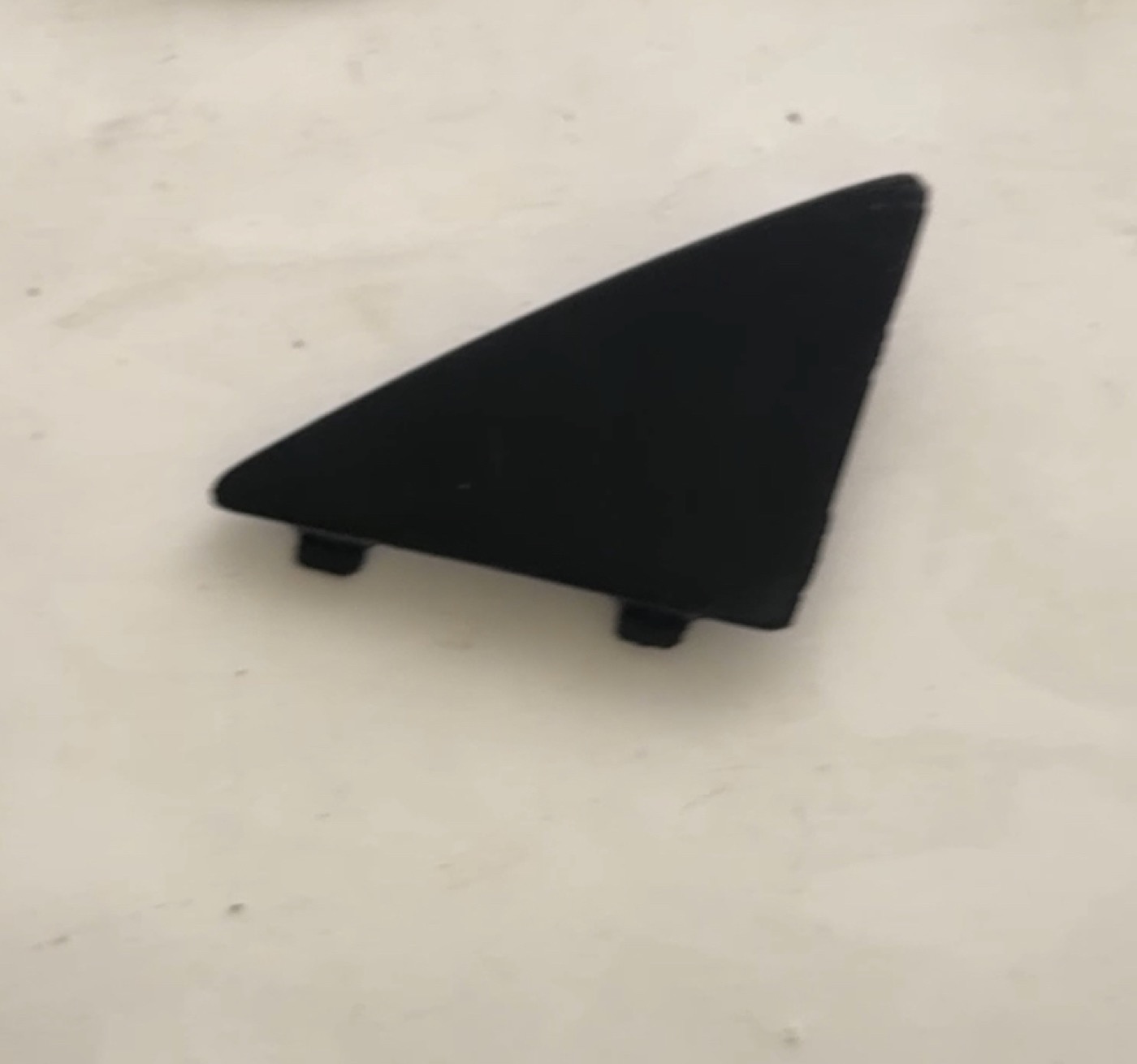 Mazda 3 Ön Tampon Köşe Kapağı (2014-2018)