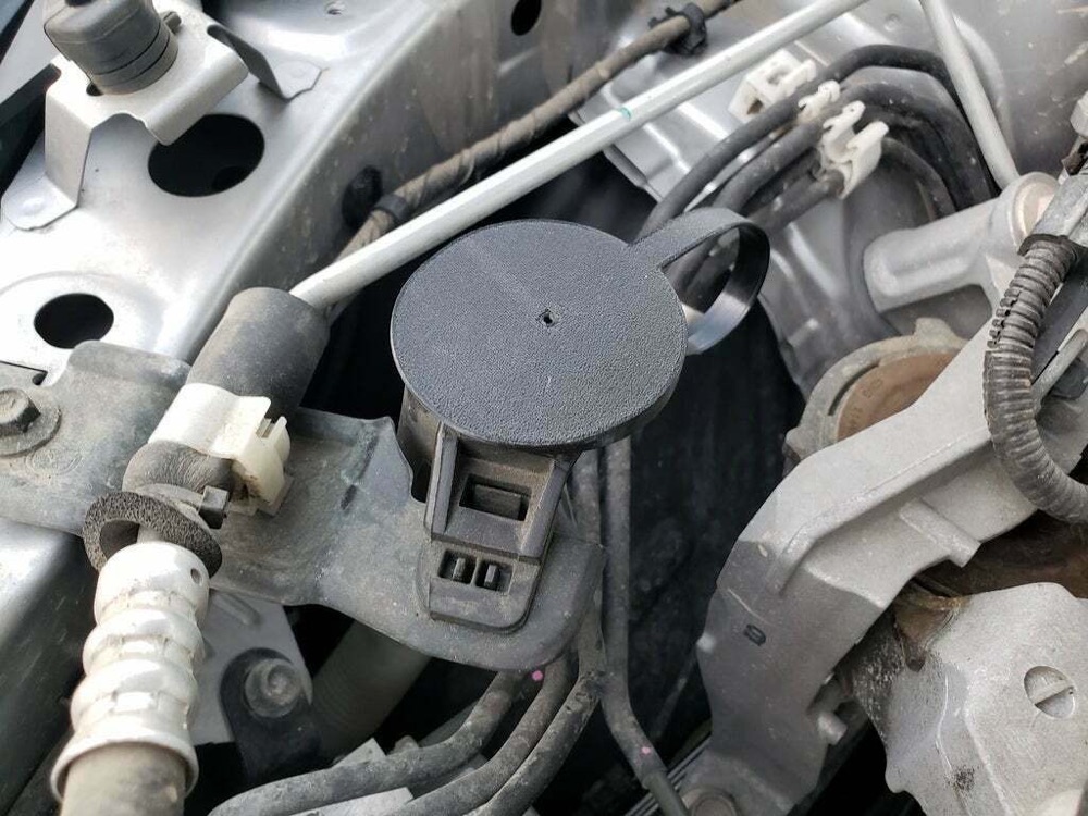 Mazda 3 Cam Suyu Deposu Kapağı