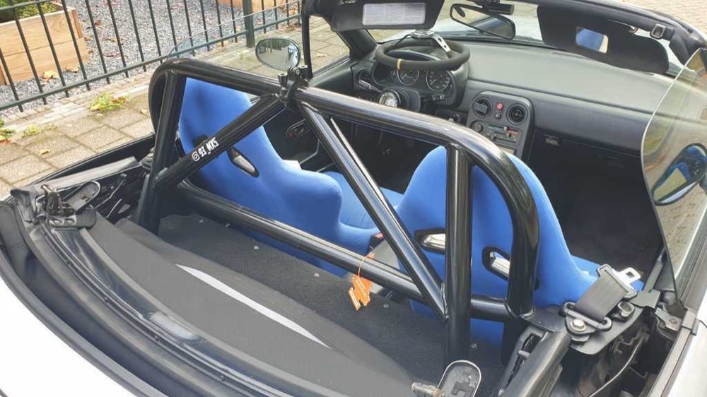 Mazda MX-5 Miata Rollbar GoPro Kamera Tutucu (Çapraz Bağlantı) görsel 2