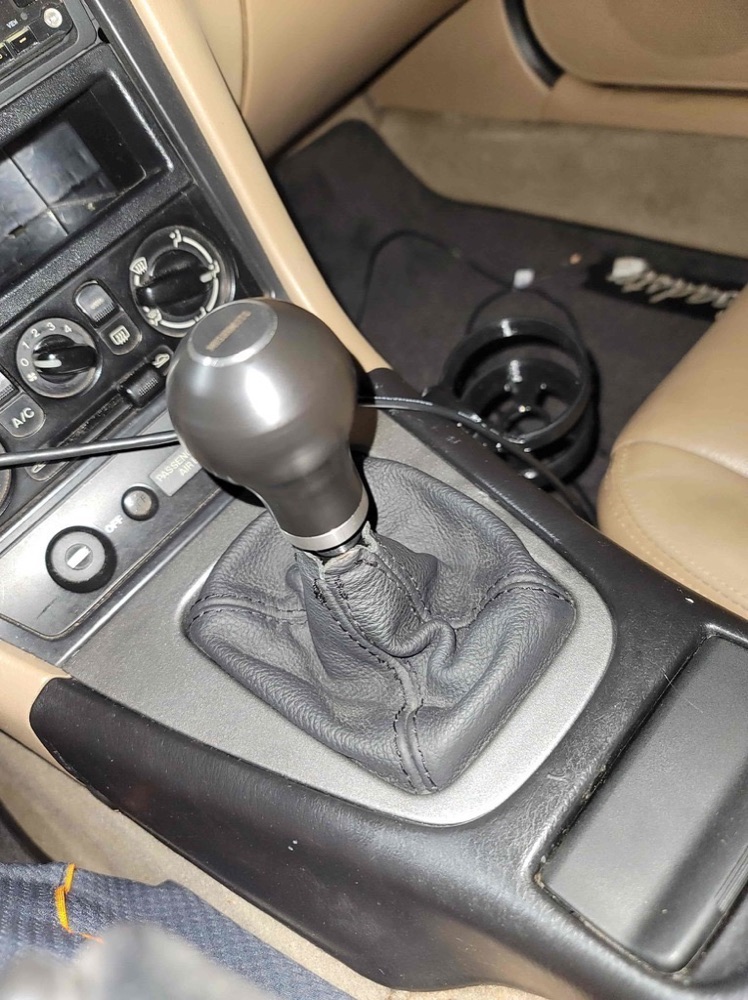 Mazda MX-5 Vites Körüğü (Boot) Tutma Halkası
