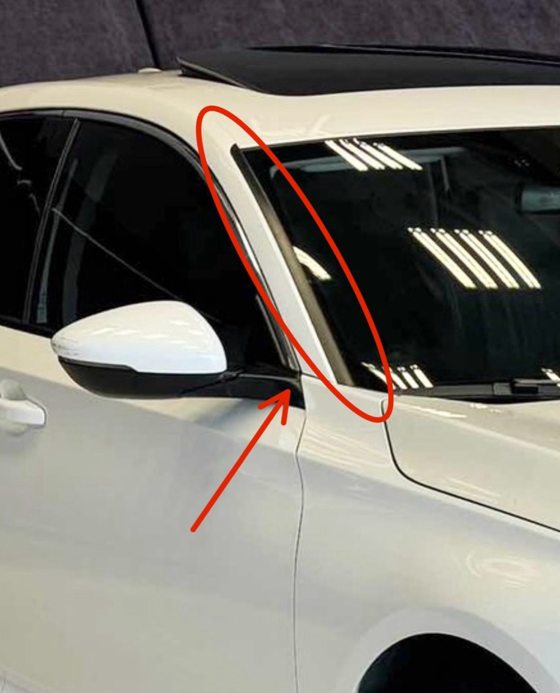Honda Accord Ön Cam Yan Çıtası (2021-2025)