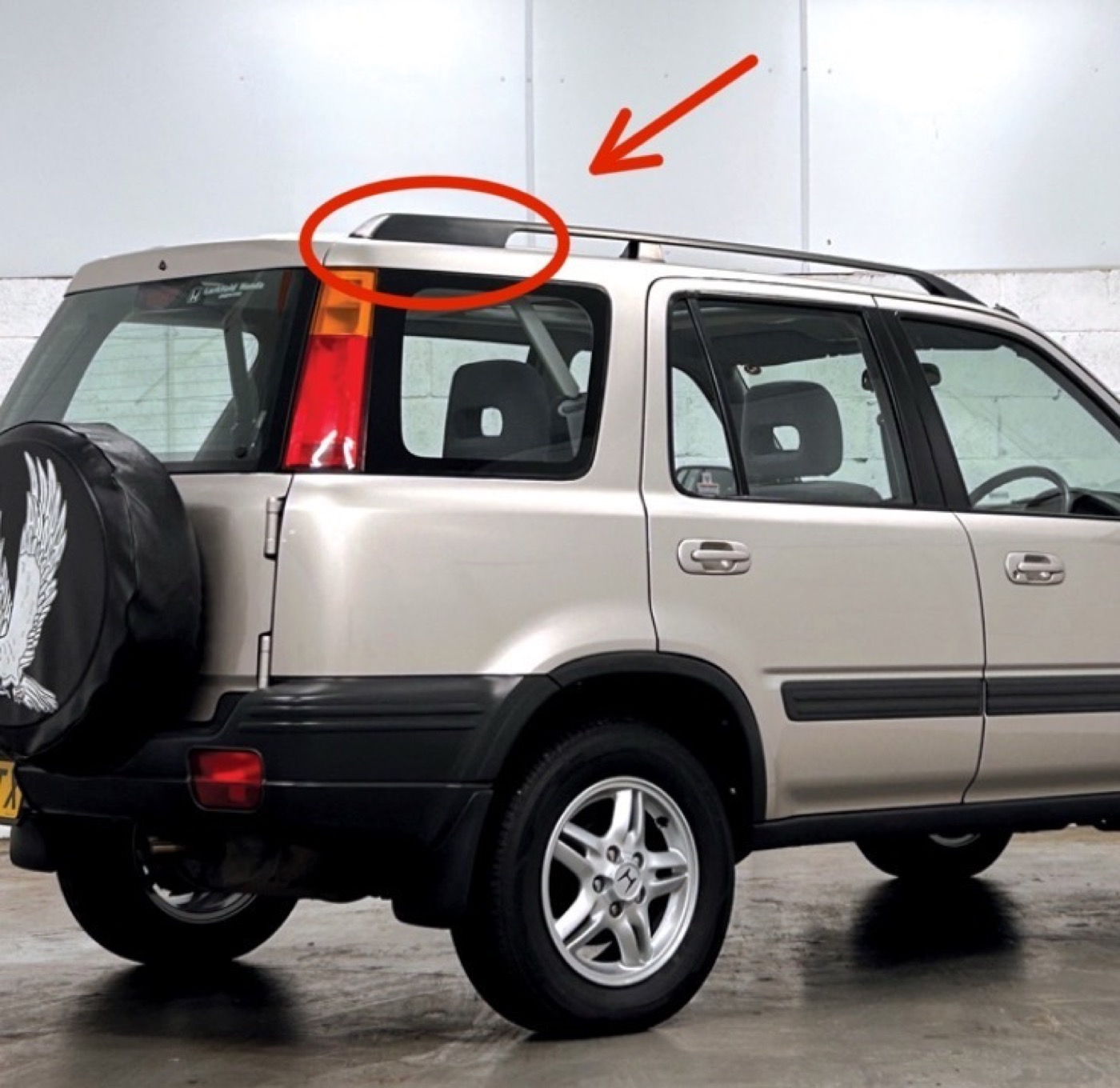 Honda CR-V Tavan Barı Arka Kapağı