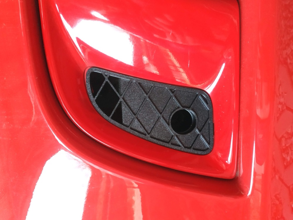 Toyota MR2 / MR-S Mk3 (2002-2007) Çekme Delikli Arka Tampon İzgara Seti (Sol + Sağ) görsel 4
