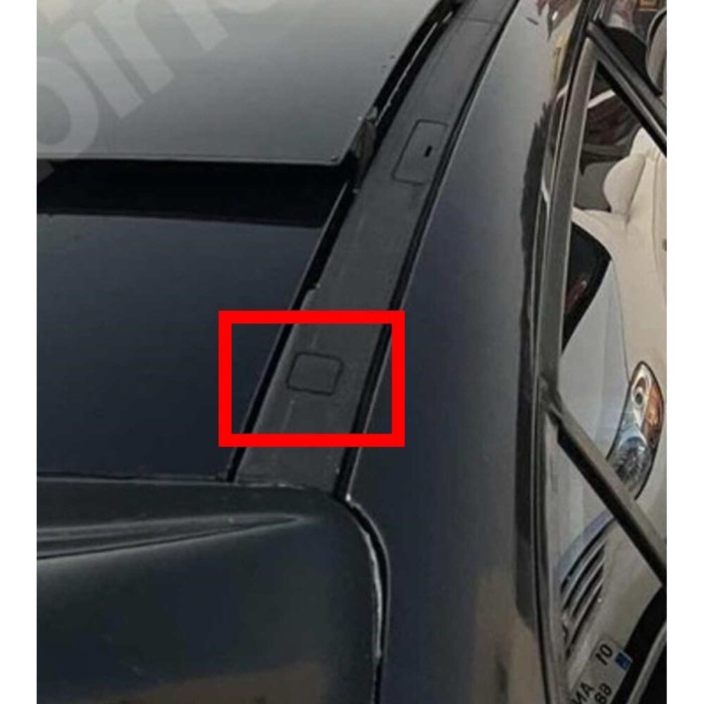 Renault Megane 2 Tavan Barı Kapağı (2004-2009) görsel 2