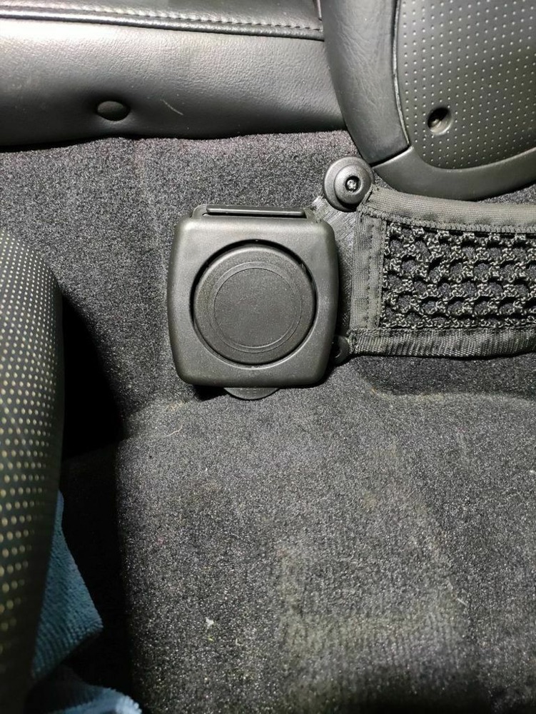 Honda S2000 (AP2) Bardaklık Adaptör Plakası görsel 3