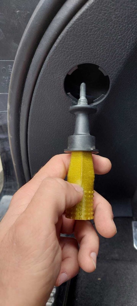 Audi A4 B7 Stop Lambası Sökme Anahtarı görsel 3