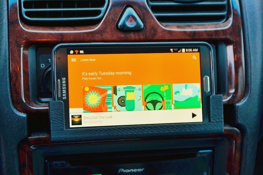 Subaru Legacy / Outback Telefon Tutucu