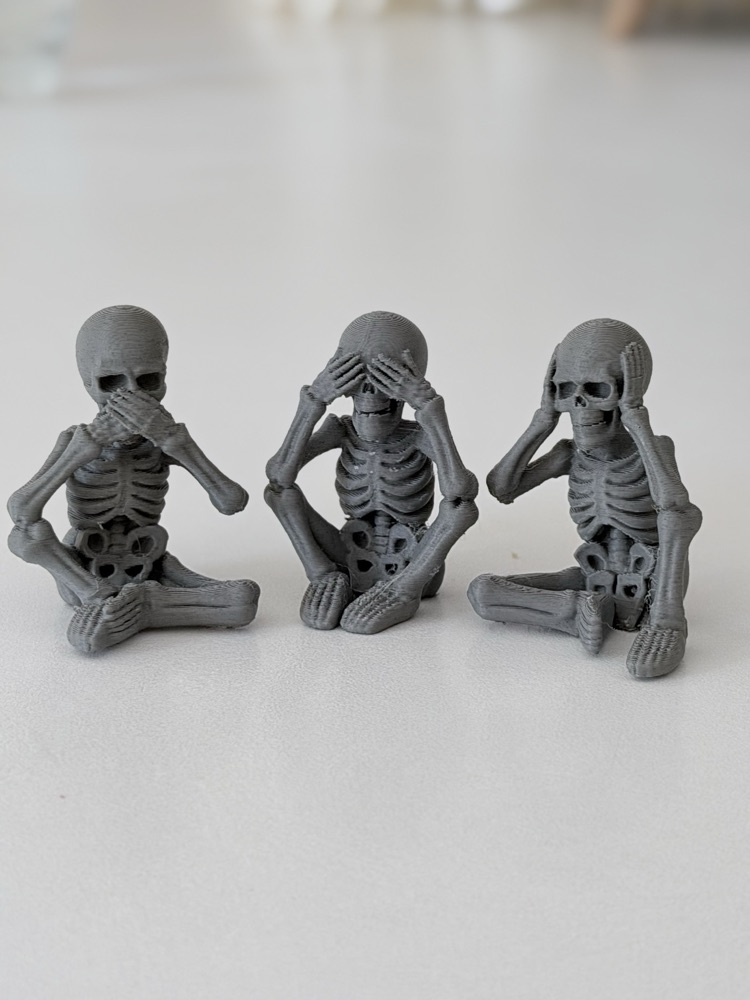 Üç Bilge İskelet Figür Seti — Görmez, Duymaz, Konuşmaz (6-25 cm Boyut Seçenekli) görsel 1