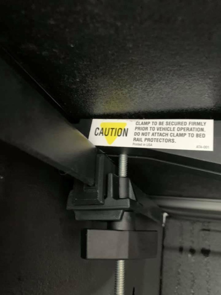 Toyota Kamyonet Tonneau Örtü Kıskaç Braketi görsel 2
