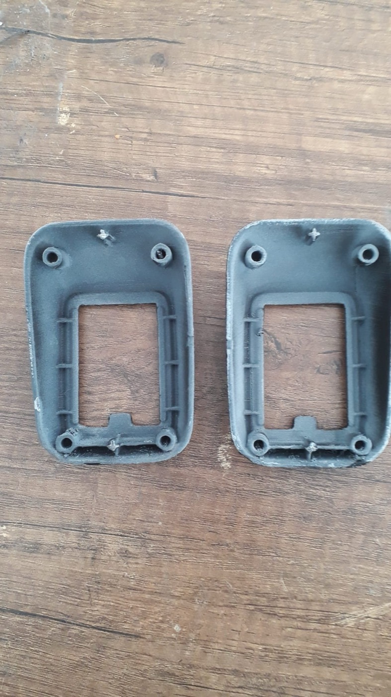 Toyota Corolla Cam Düğmesi Çerçevesi (1993-1998) görsel 2