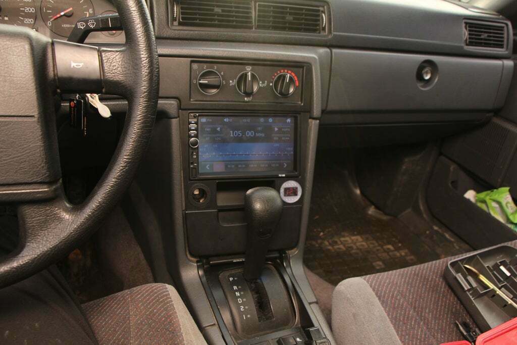 Volvo 940 2 DIN Radyo Çerçevesi (7018B Uyumlu) görsel 2