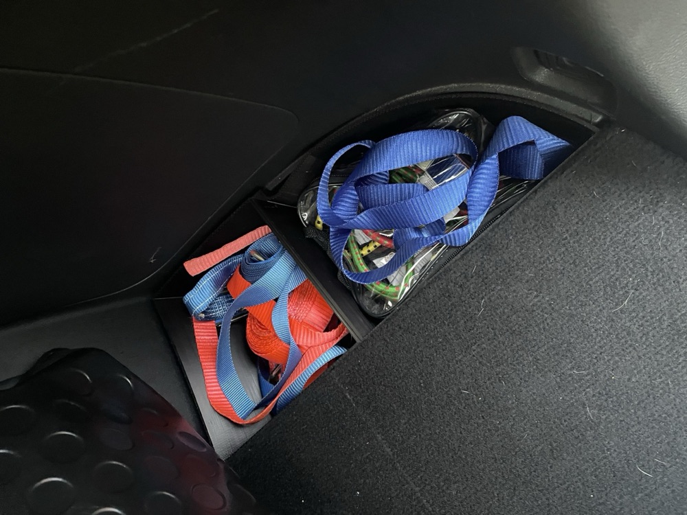 Mitsubishi Outlander Konsol Saklama Kutusu