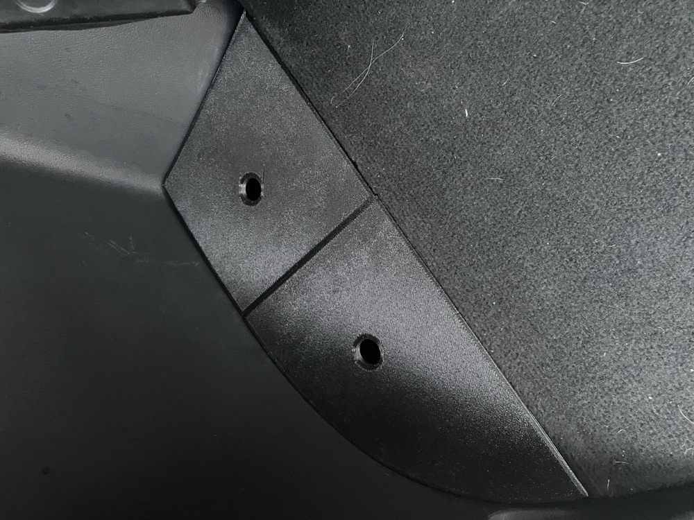 Mitsubishi Outlander Konsol Saklama Kutusu görsel 3
