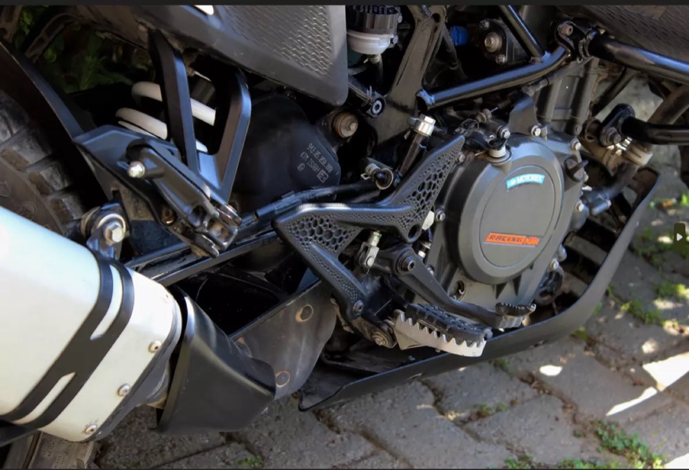 KTM 250-390 Adventure topuk koruyucu seti görsel 2