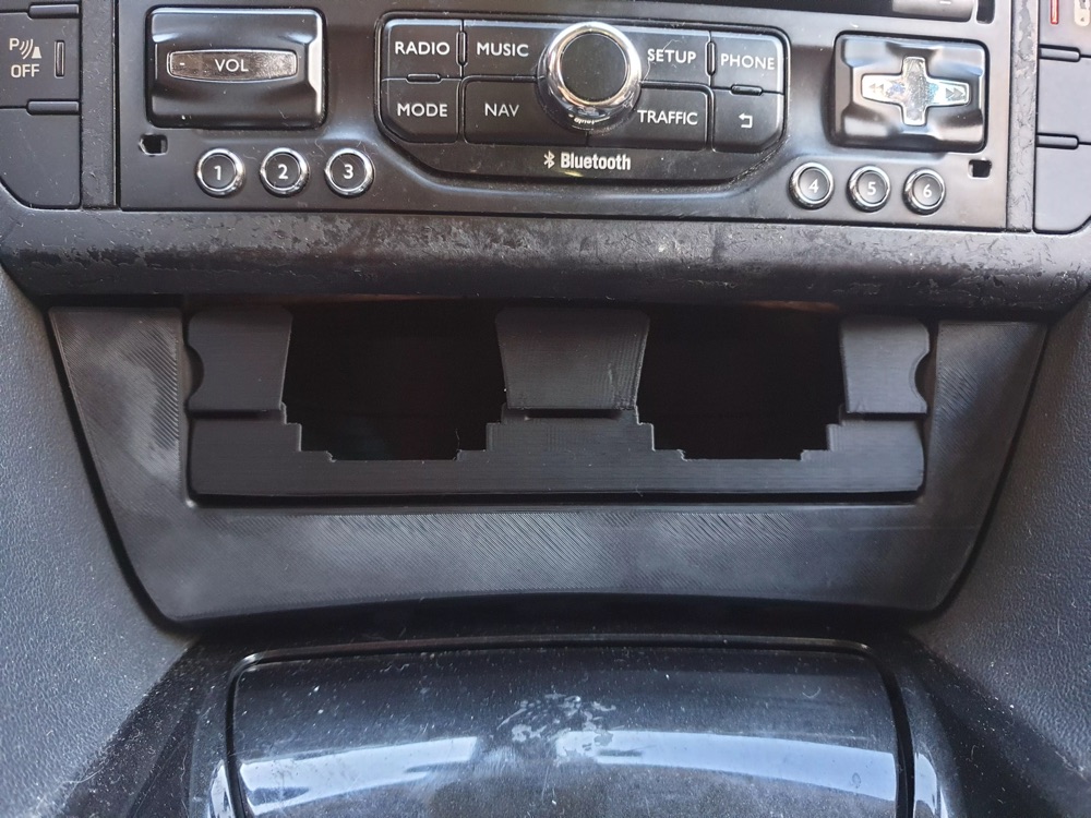 Citroën C5 X7 Katlanır (Kapaklı) Bardaklık görsel 3