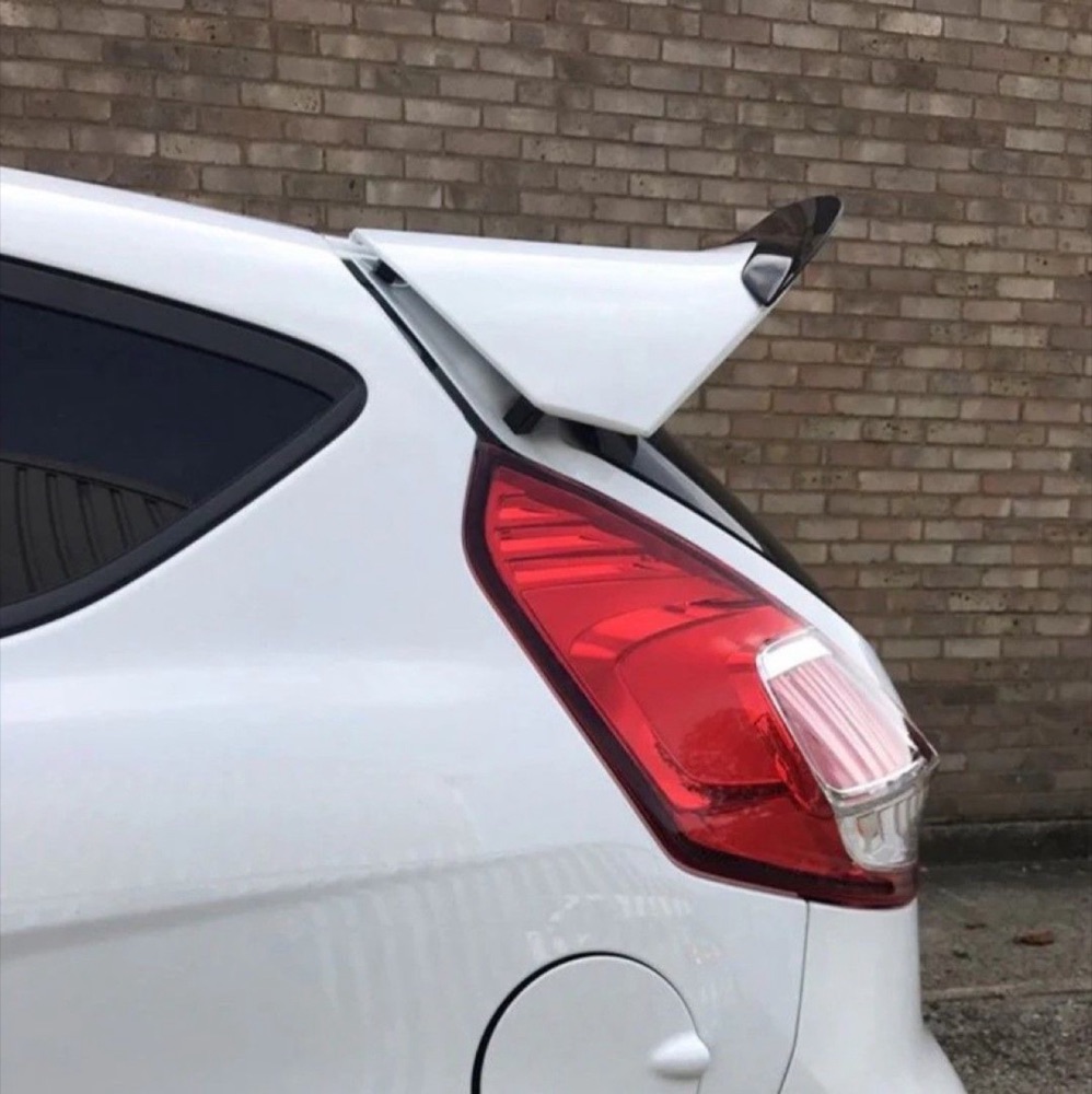 Ford Fiesta ST Mk7 Kanat Yükseltici Klips Kiti görsel 3