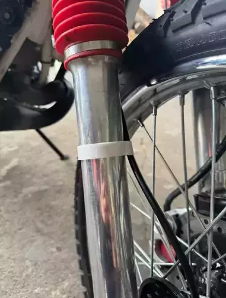 Yamaha DTR 125 Çatal Kablo Tutucusu