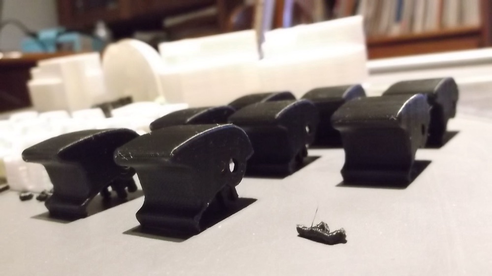 Mazda MX-5 Elektrikli Cam Kumanda Ünitesi Gövdesi