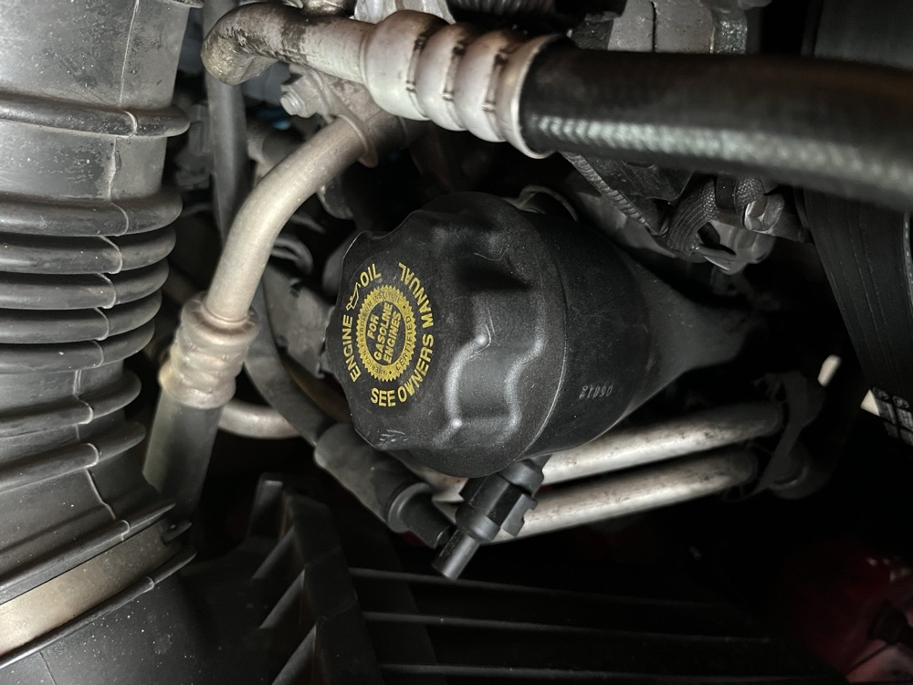 Chrysler yağ filtresi giriş kapağı görsel 2