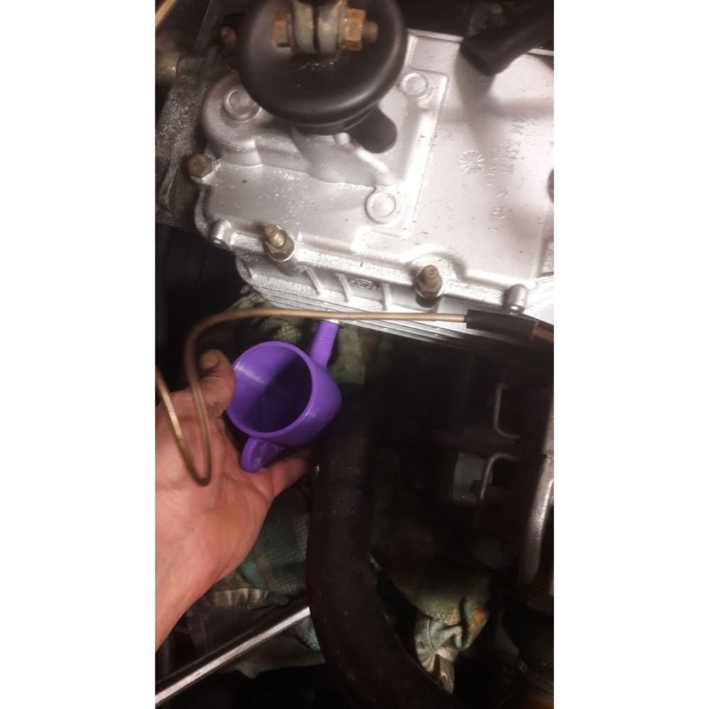 Citroën 2CV Şanzıman Yağı Dolum Hunisi
