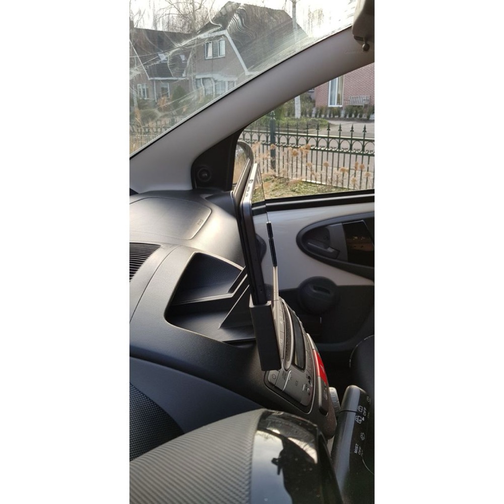 Citroën C1 / Peugeot 107 Uyumlu Tablet Tutucu görsel 3