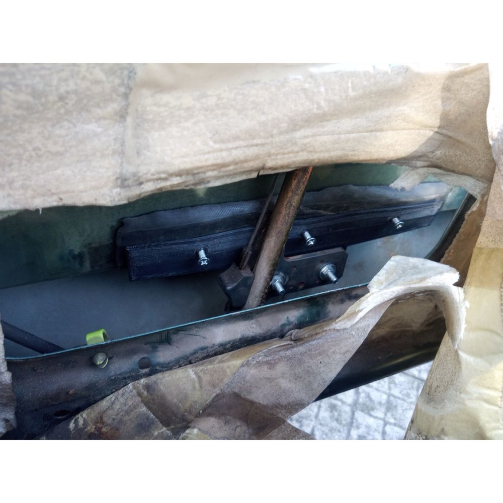 Citroen AX Otomatik Cam Tutucu Braket