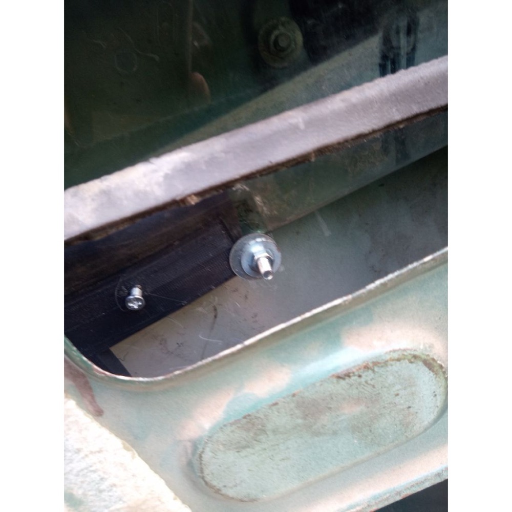 Citroen AX Otomatik Cam Tutucu Braket görsel 3