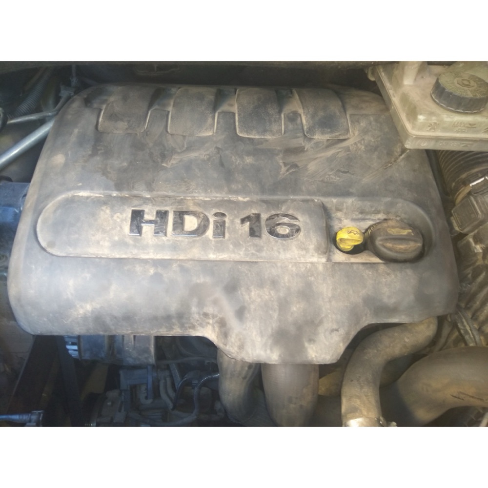 Citroen C4 Picasso Motor Üst Kapağı Takozu görsel 4