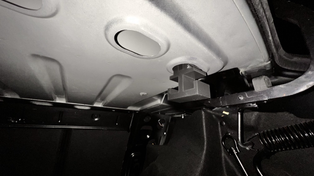 Dacia Logan II bagaj kancası