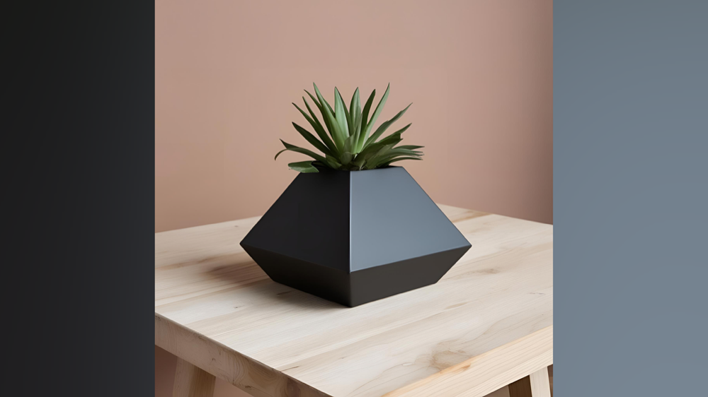 Piramit Formlu Minimalist Saksı
